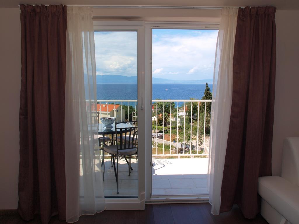 Guesthouse Olei Malinska Exteriör bild